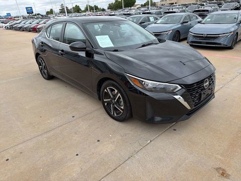 Used 2024 Nissan Sentra SV FWD image 7