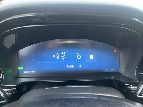 Used 2024 Lincoln Corsair Grand Touring image 39