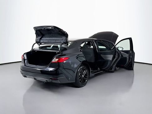 Used 2025 Toyota Camry SE w/ Convenience Package AWD/4WD image 25