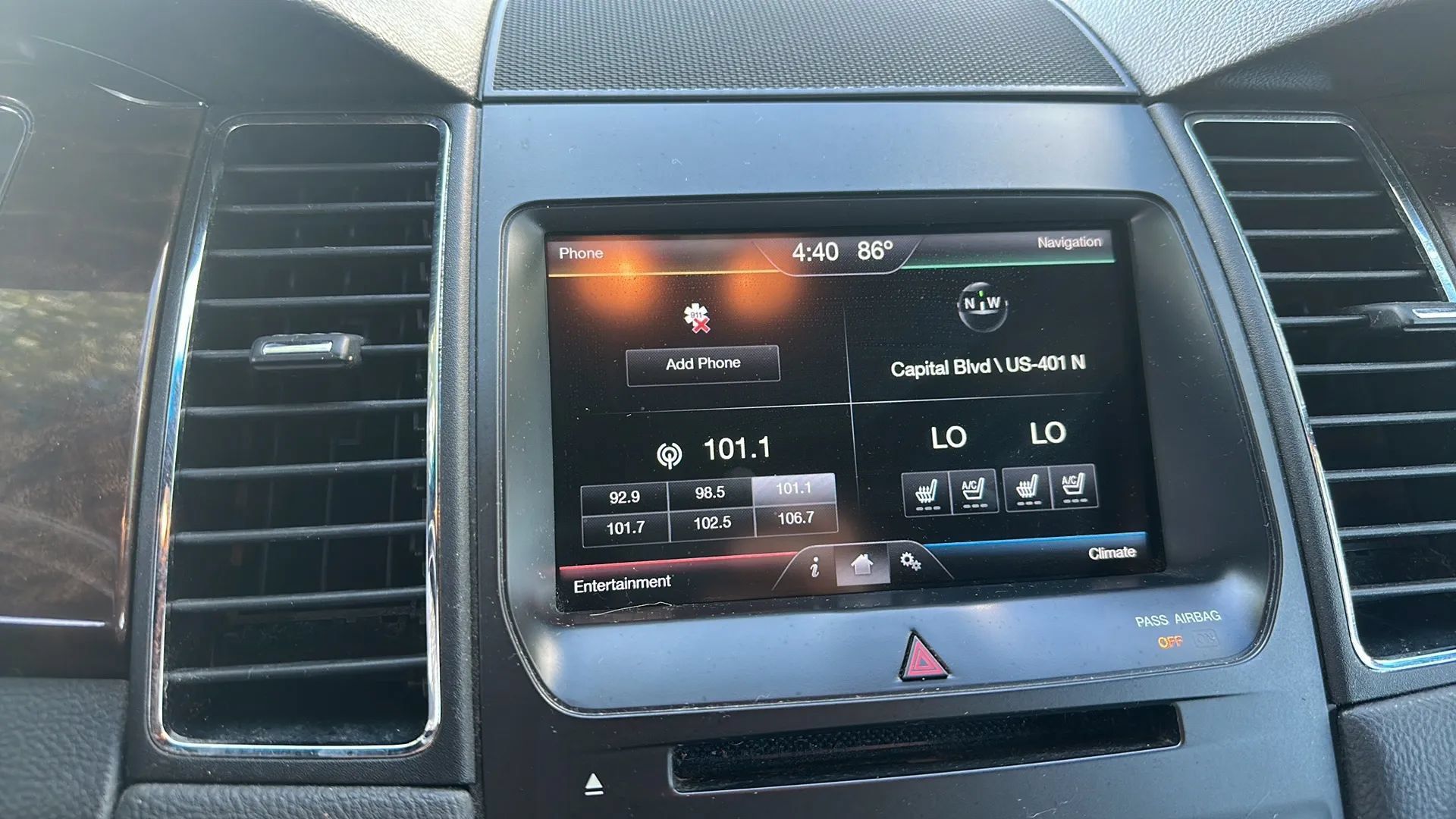 Used 2014 Ford Taurus Limited FWD image 19