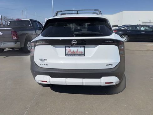 New 2026 Nissan Kicks SV w/ Cold Weather Package image 3