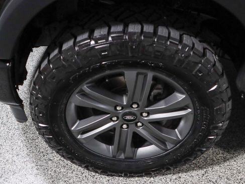 Used 2023 Ford F150 Lariat w/ Equipment Group 502A High image 11