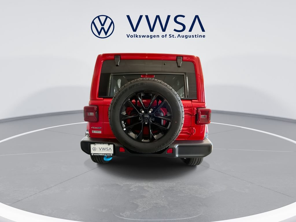 Used 2024 Jeep Wrangler Unlimited Sahara AWD/4WD image 6