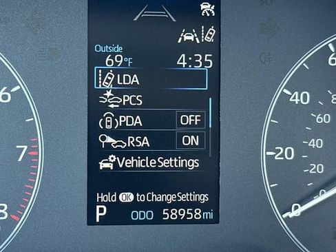 Used 2023 Toyota Corolla LE image 18