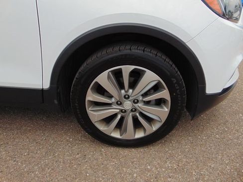 Used 2018 Buick Encore Preferred FWD image 27