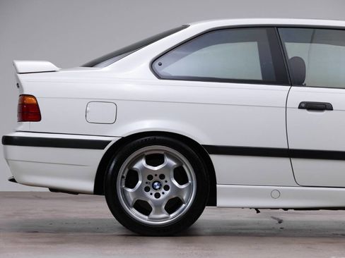 Used 1996 BMW M3 Coupe image 37