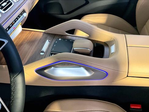 New 2026 Mercedes-Benz GLE 350 4MATIC image 10