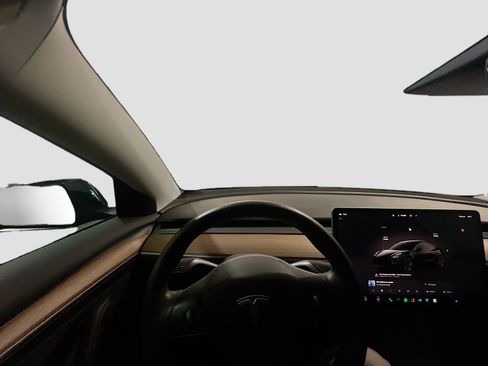 Used 2023 Tesla Model 3 Standard Range RWD image 7