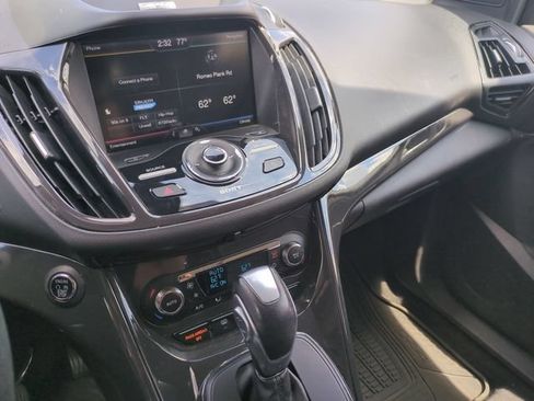 Used 2015 Ford Escape Titanium AWD/4WD image 11