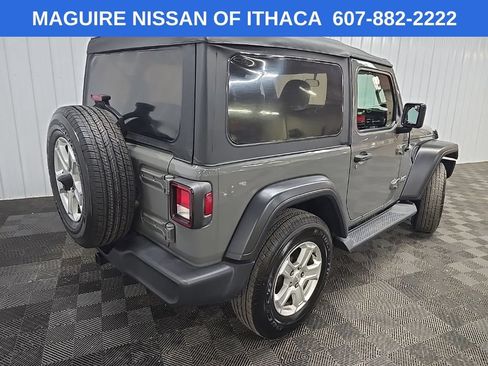 Used 2019 Jeep Wrangler Sport AWD/4WD image 10
