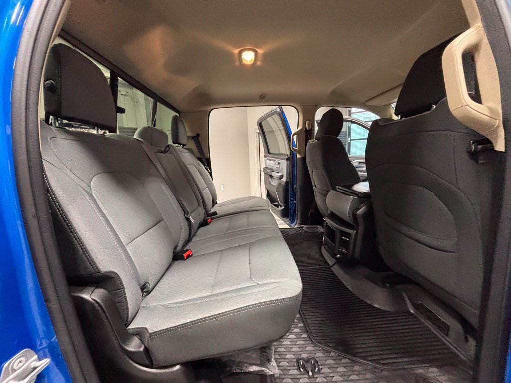 Used 2020 RAM 1500 Big Horn AWD/4WD image 40