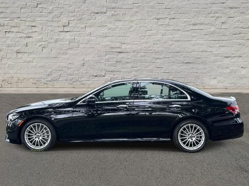 Used 2023 Mercedes-Benz E 350 Sedan image 2