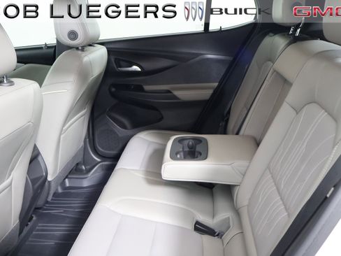 Certified 2024 Buick Envista Avenir FWD image 19