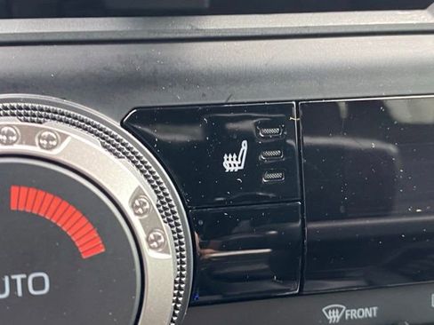 Used 2024 Toyota Tacoma SR5 image 17