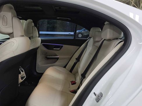 Certified 2025 Mercedes-Benz C 300 4MATIC Sedan image 20