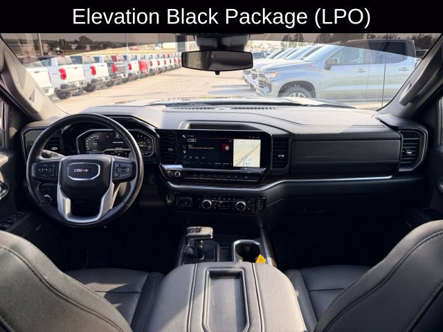 Certified 2022 GMC Sierra 1500 Elevation w/ Elevation Premium Package AWD/4WD image 7