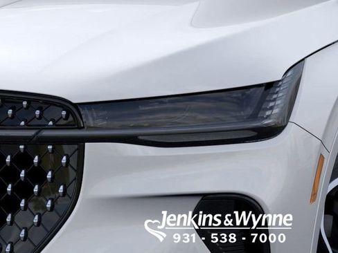 New 2026 Lincoln Nautilus Reserve image 18