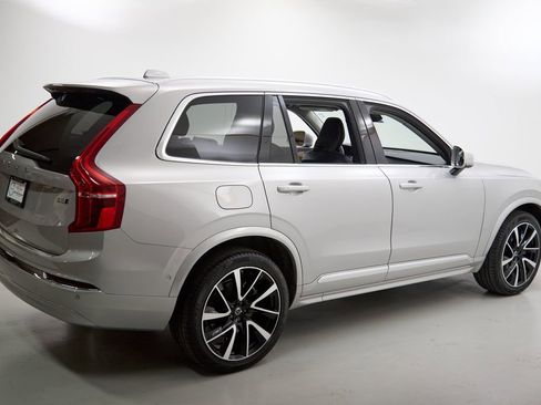 Certified 2024 Volvo XC90 B6 Plus w/ Protection Package Premier AWD/4WD image 9