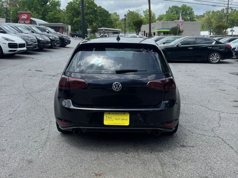 Used 2016 Volkswagen GTI SE FWD image 5