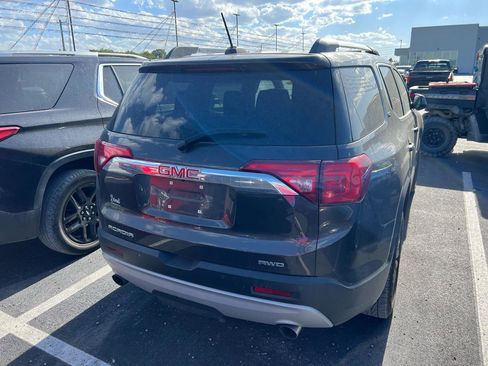 Used 2018 GMC Acadia SLT AWD/4WD image 4