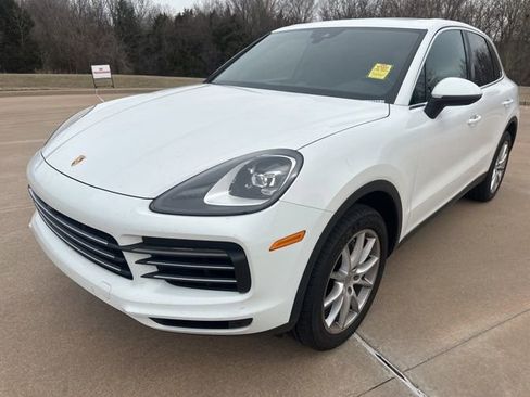 Used 2020 Porsche Cayenne image 1