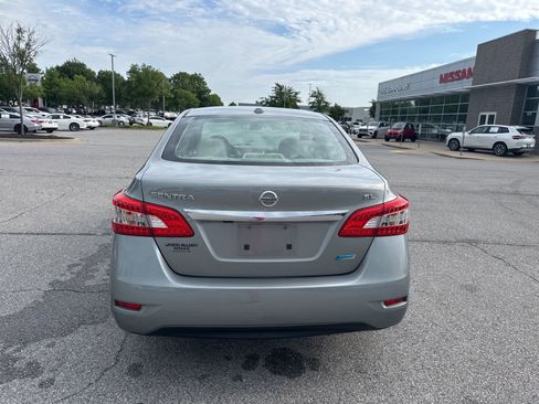 Used 2013 Nissan Sentra SL w/ Leather Pkg FWD image 6