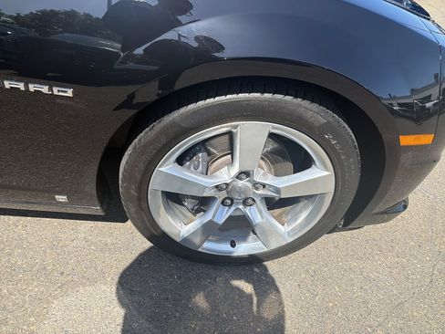 Used 2010 Chevrolet Camaro SS w/ RS Package RWD image 25