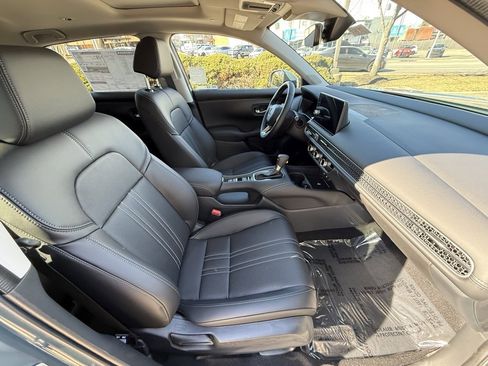 New 2026 Honda HR-V EX-L image 39