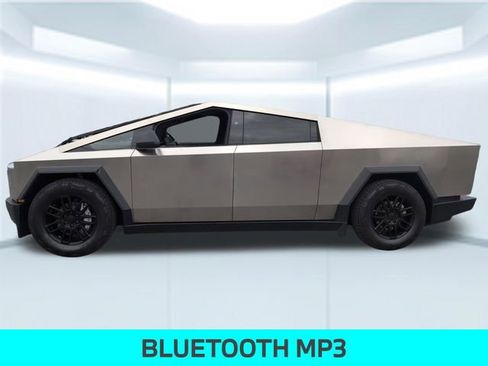 Used 2024 Tesla Cybertruck AWD Crew Cab image 2