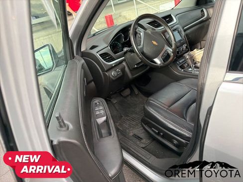 Used 2015 Chevrolet Traverse LT image 20