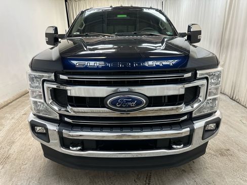 Used 2021 Ford F350 XLT w/ XLT Premium Package image 8