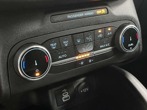 Used 2025 Ford Escape Active FWD image 31