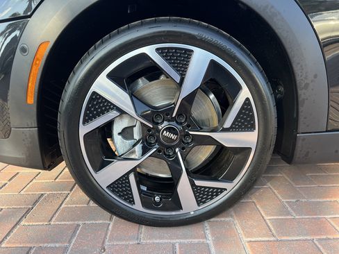 New 2026 MINI Cooper S image 22