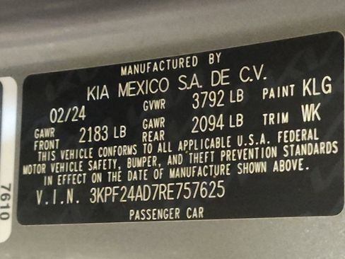 Used 2024 Kia Forte LXS w/ LXS Technology Package image 33