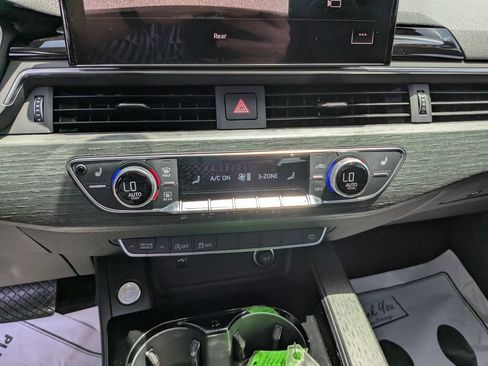 Used 2021 Audi A4 2.0T Premium AWD/4WD image 26