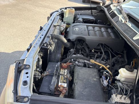 Used 2012 Toyota Tundra 2WD Double Cab w/ SR5 Pkg image 31