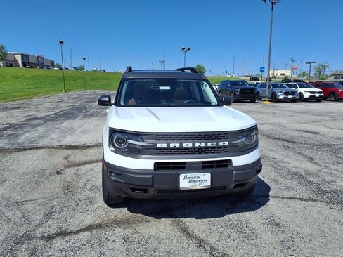Used 2021 Ford Bronco Sport Badlands w/ Badlands Package AWD/4WD image 3