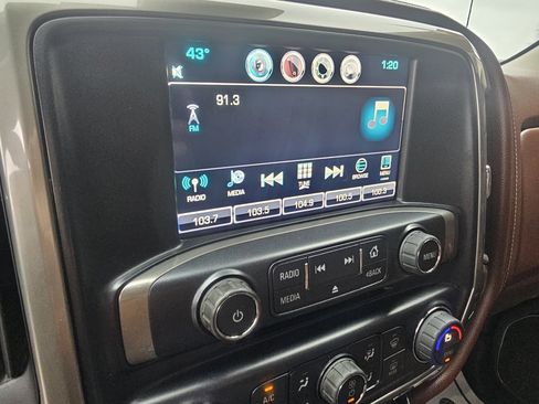 Used 2016 Chevrolet Silverado 2500 High Country w/ Duramax Plus Package image 16