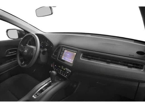 Used 2018 Honda HR-V EX image 16