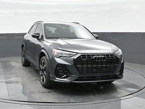 New 2025 Audi Q3 2.0T Premium Plus image 2