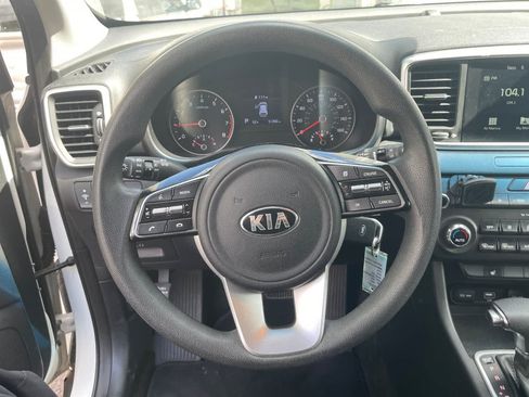 Used 2021 Kia Sportage LX w/ LX AWD Popular Package image 12
