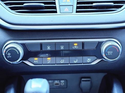 Certified 2021 Nissan Altima 2.5 SV image 25