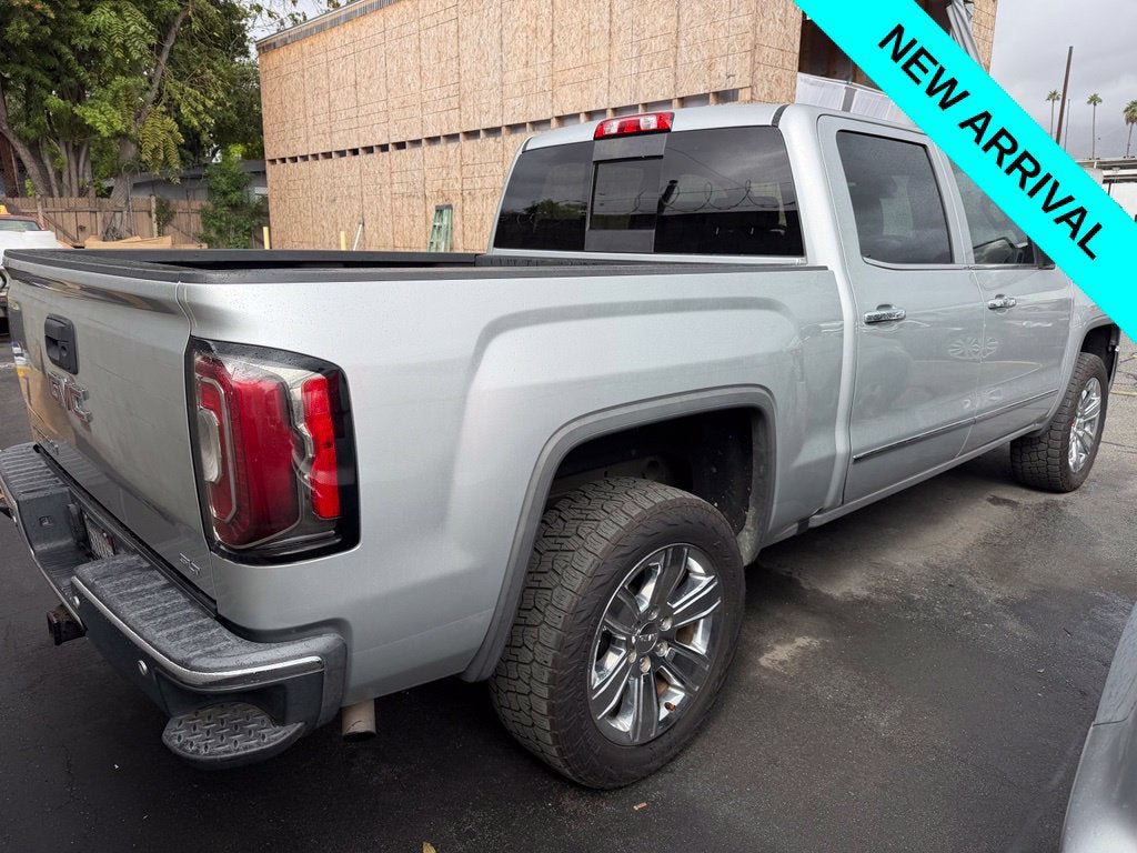 Used 2018 GMC Sierra 1500 SLT w/ Enhanced Driver Alert Package RWD image 3