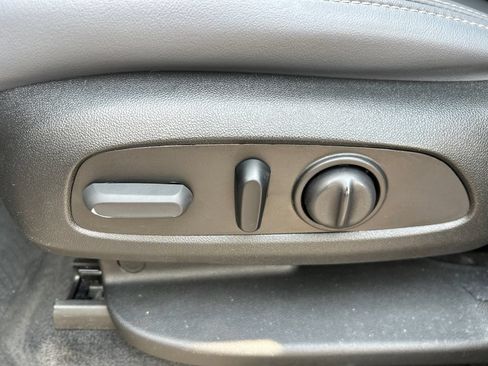 Certified 2024 Buick Enclave Essence w/ Experience Buick Package AWD/4WD image 18