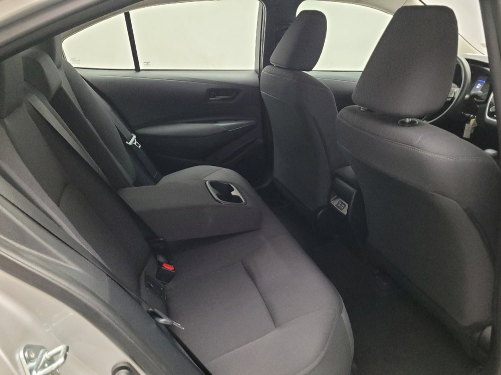Used 2025 Toyota Corolla LE FWD image 19