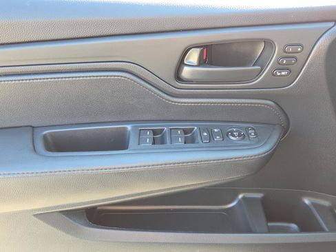 Certified 2025 Honda Odyssey EX-L image 33
