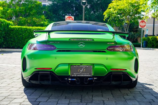 Used 2020 Mercedes-Benz AMG GT R image 23