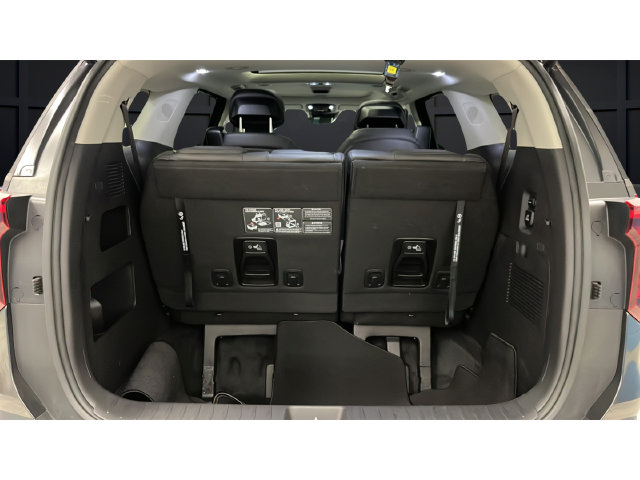 Used 2026 Kia Carnival SX Prestige FWD image 26