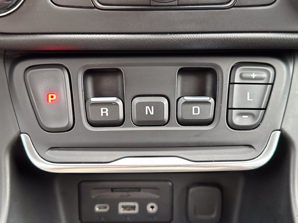 Used 2018 GMC Terrain SLE w/ Driver Convenience Package AWD/4WD image 28