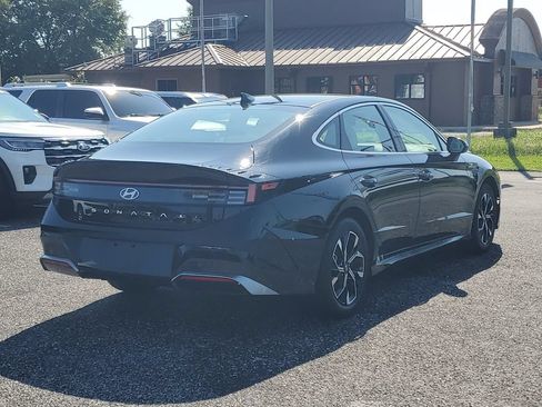 Used 2025 Hyundai Sonata SEL FWD image 4